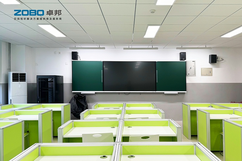 8ZOBO草莓污视频下载教育案例 | ZOBO产品为北京市第十中学晓月苑新建校区打造智慧云广播系统解决方案
