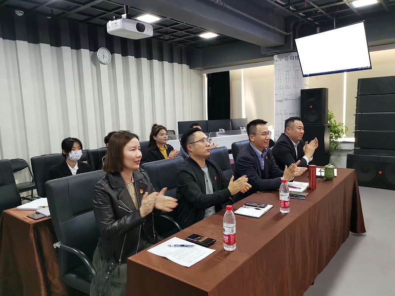 继往开来不负使命，再接再厉续写华章。未来，ZOBO草莓污视频下载将更加紧密地团结在以同志为核心的党周围，深入学习贯彻党的二精神，坚定不移走党建企业发展的道路，不忘初心，凝心聚力，深耕各项业务，不断强化科技创新，积履行企业社会责任，为建设社会主义现代化、推进民族伟大复兴而奋勇前进。
