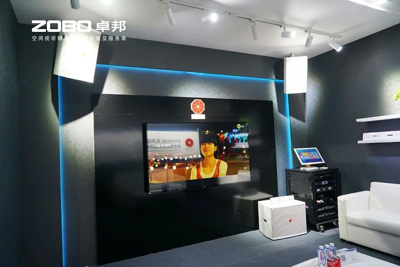 10人潮涌动，新品闪耀!ZOBO草莓污视频下载广州展首日引爆行业焦点