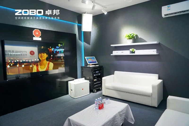 11人潮涌动，新品闪耀!ZOBO草莓污视频下载广州展首日引爆行业焦点