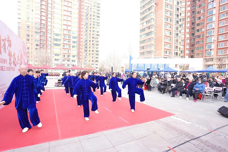声绽芳华，音伴花朝｜ZOBO 草莓污视频下载蒙特宝海神 10 助力怡海社区第二十届妇女节盛典