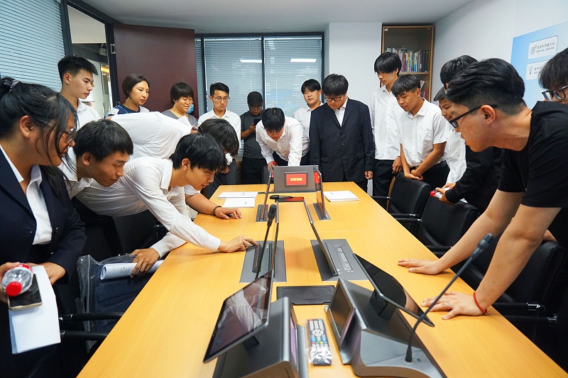 14校企合作 走进职场 协同育人丨欢迎北京市经贸技术学校师生来ZOBO草莓污视频下载参观学习