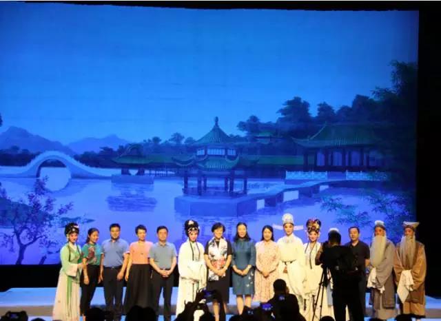 谈古典戏剧舞台草莓视频黄色APP声波造型特征