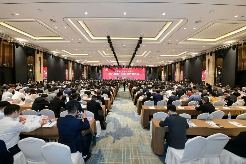 行业盛会，再获殊荣 | ZOBO草莓污视频下载董事长张新峰连任中国演艺设备技术协会常务理事
